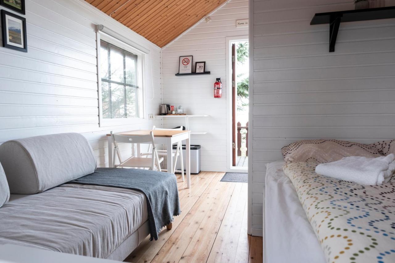 Smaratun Cottages & Chalets Hellisholar エクステリア 写真